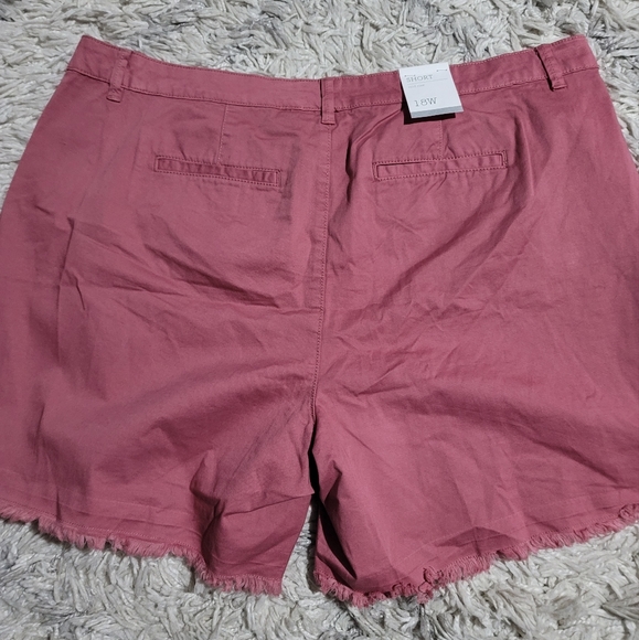 Karen Scott Plus Size Mid-Rise Bermuda Shorts - Picture 6 of 6